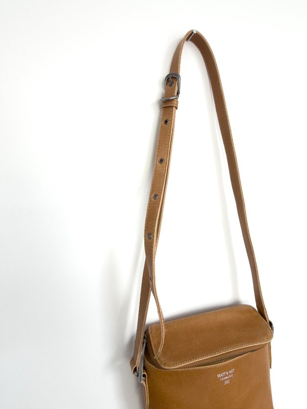 MATT&NAT Vegan Tan Purse